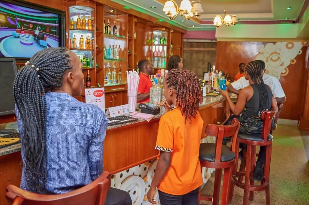 Twin Tower Hotel Kampala 4*,  Uganda